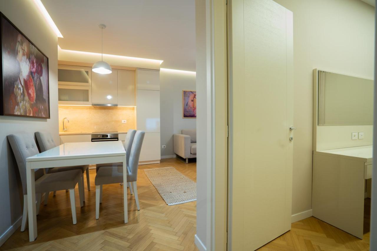Center Tirana Liv Apartment Dış mekan fotoğraf