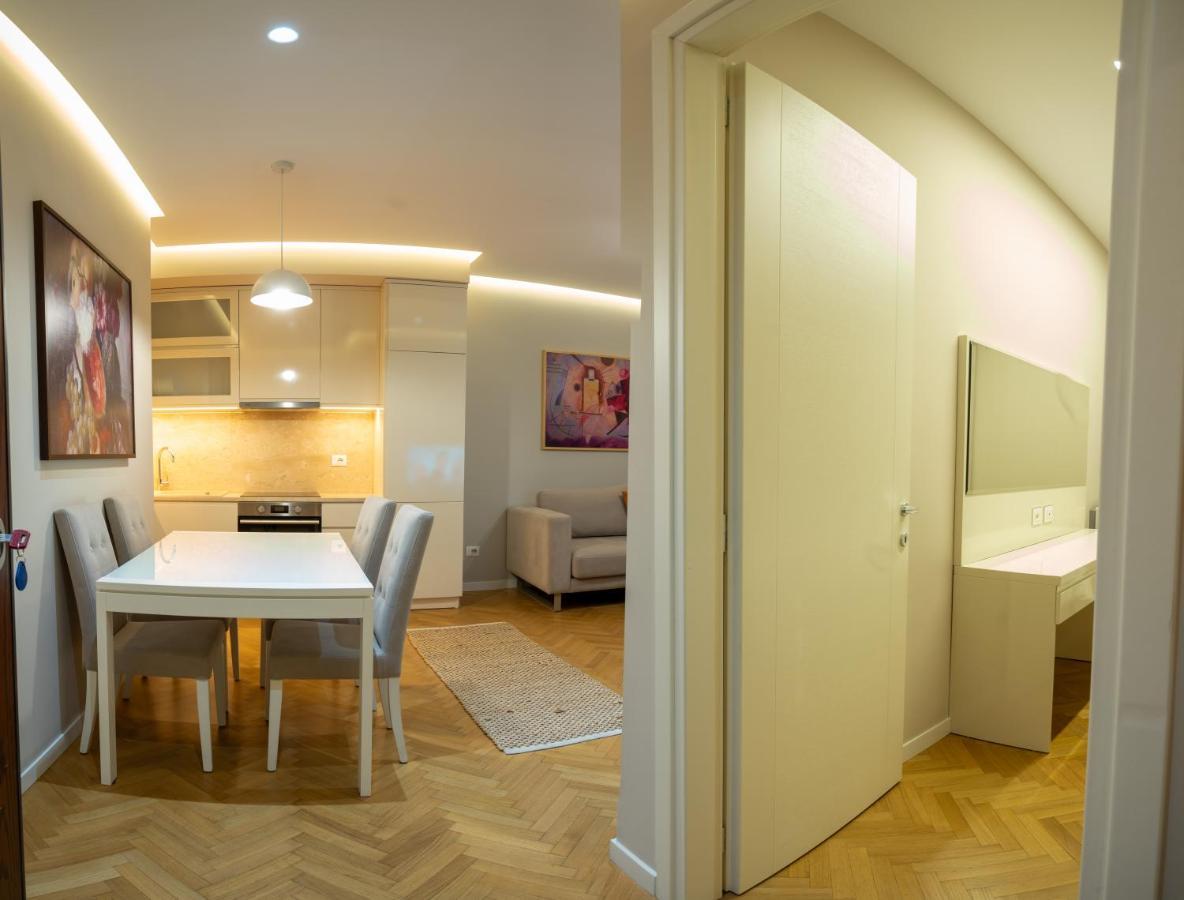 Center Tirana Liv Apartment Dış mekan fotoğraf